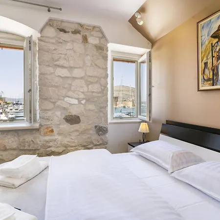 Апартаменты Lucica-2 By Interhome Трогир