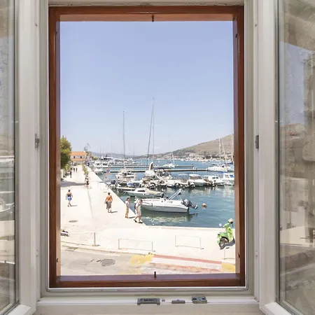 Lucica-2 By Interhome * تروغير