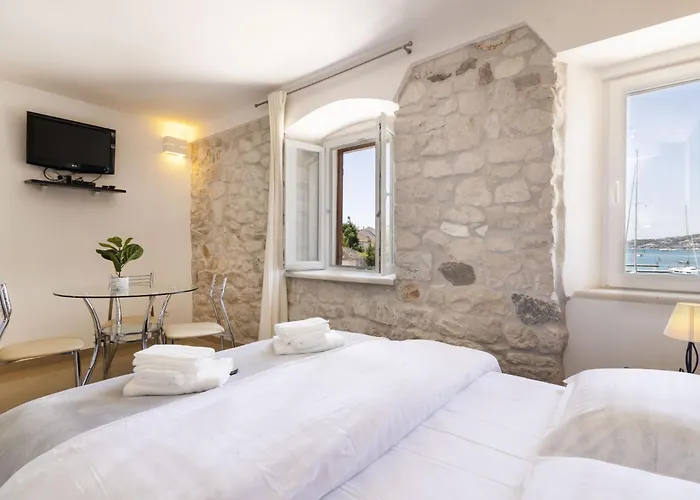 Appartamento Lucica-2 By Interhome Traù